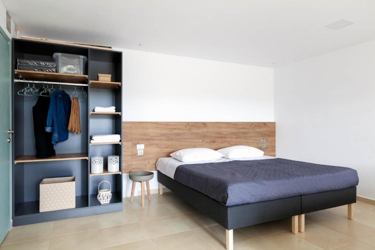 Livingfy Apt With Mountain View & Garden Vamos Exteriör bild